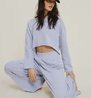 Nae long sleeve crop