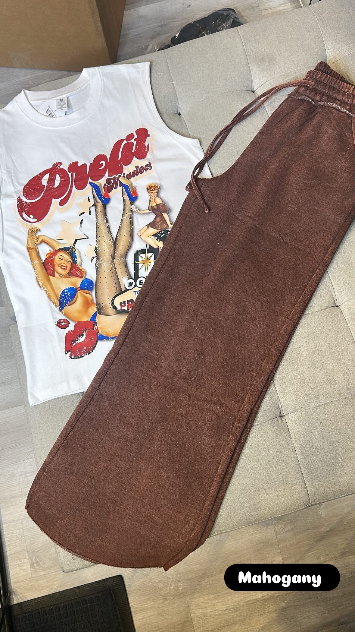 Fallin for you joggers