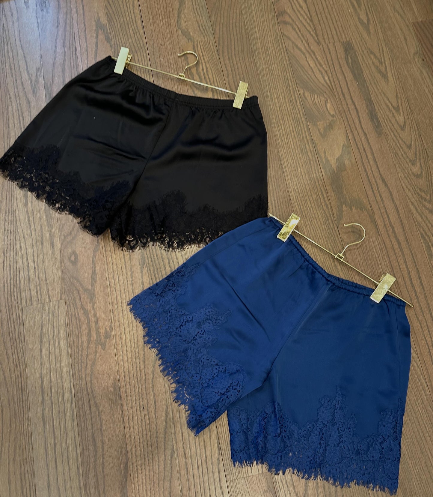 Champagne nights shorts
