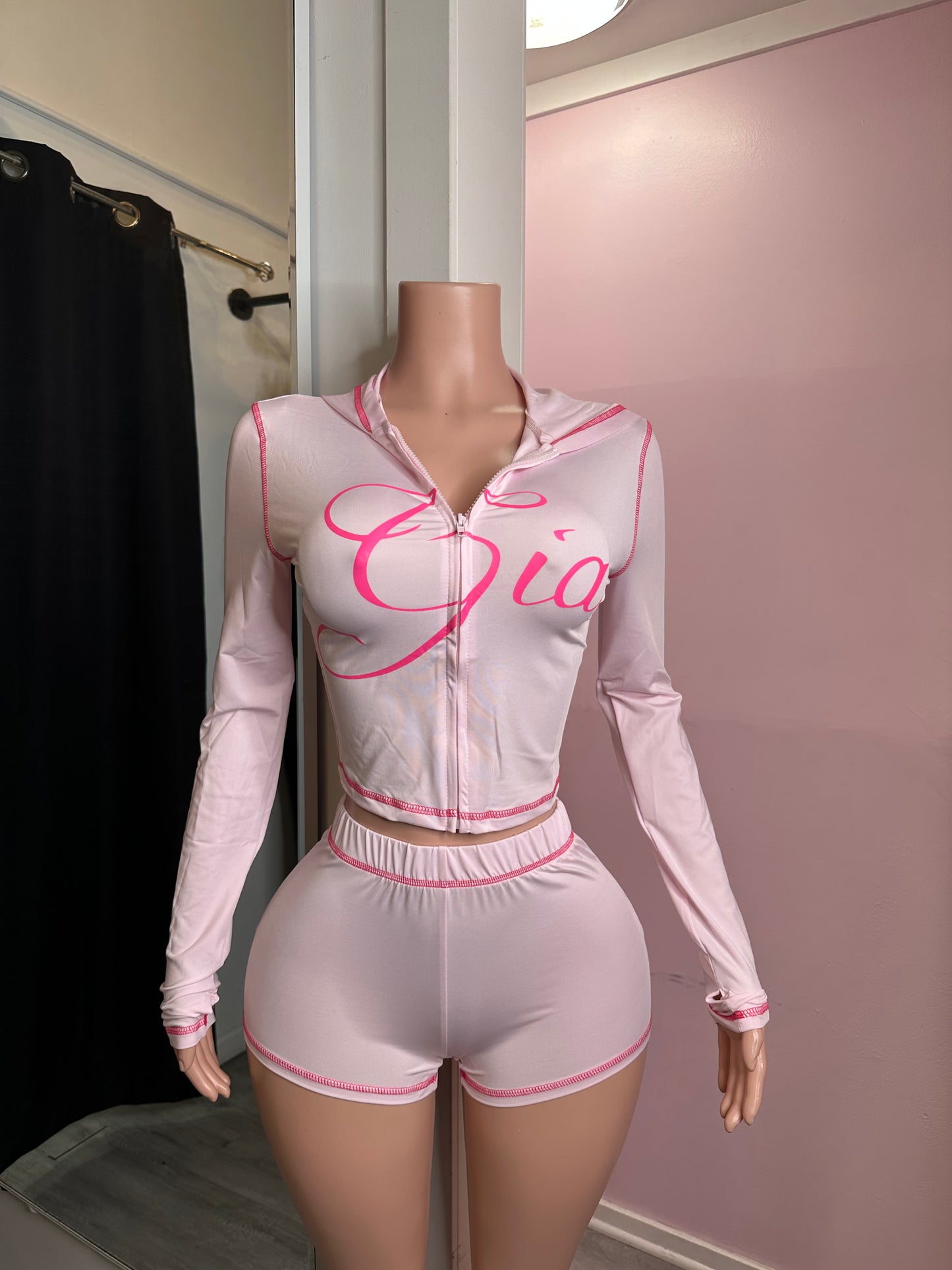 Gia short set