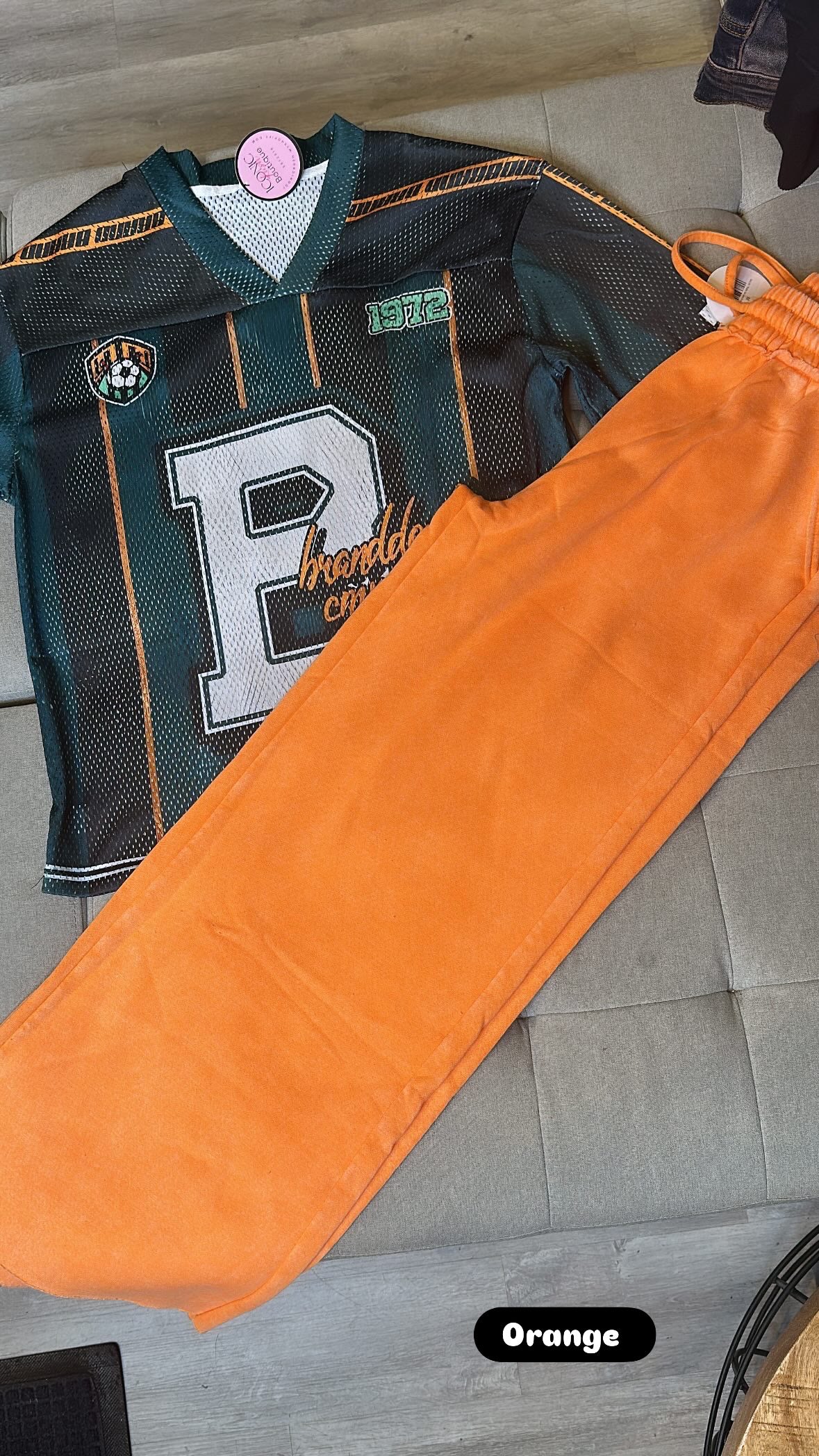 Fallin for you joggers